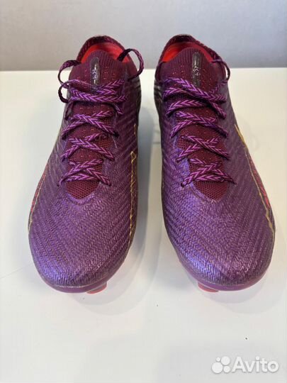 Футбольные бутсы