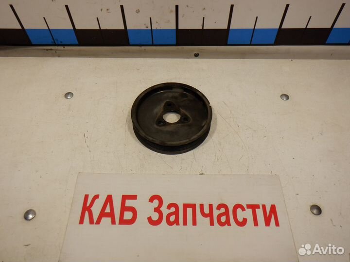 Шкив насоса гидроусилителя BMW 3 E46 M52B20