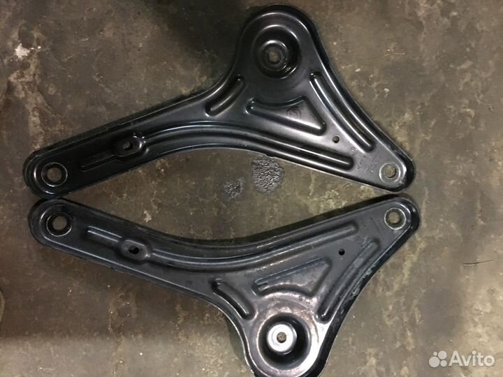 Реактивная тяга BMW X3 F25 X4 F26