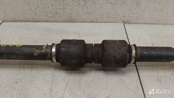 Привод передний правый