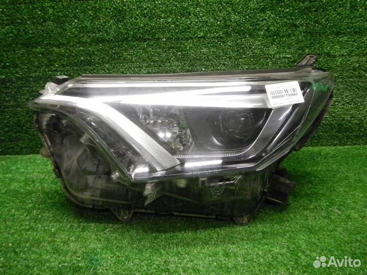 Фара левая Toyota RAV4