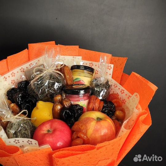 Подарок, съедобный букет