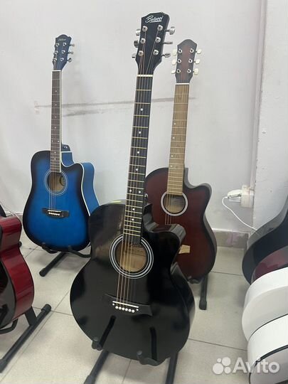 Акустическая гитара belucci новая