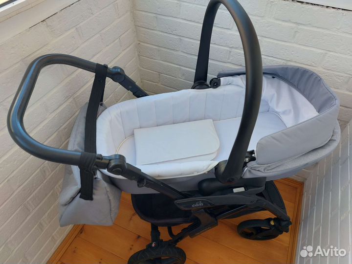 Коляска фирмы CAM, 3 в 1