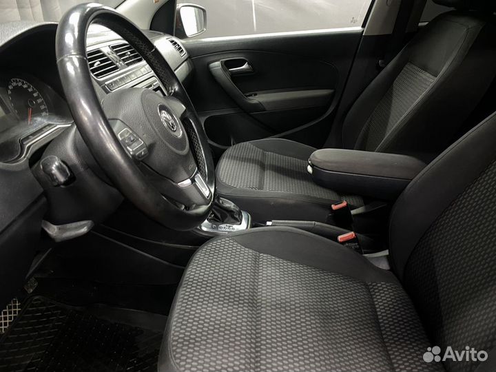Volkswagen Polo 1.6 AT, 2011, 138 000 км