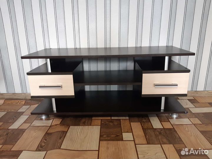 Тумба под телевизор