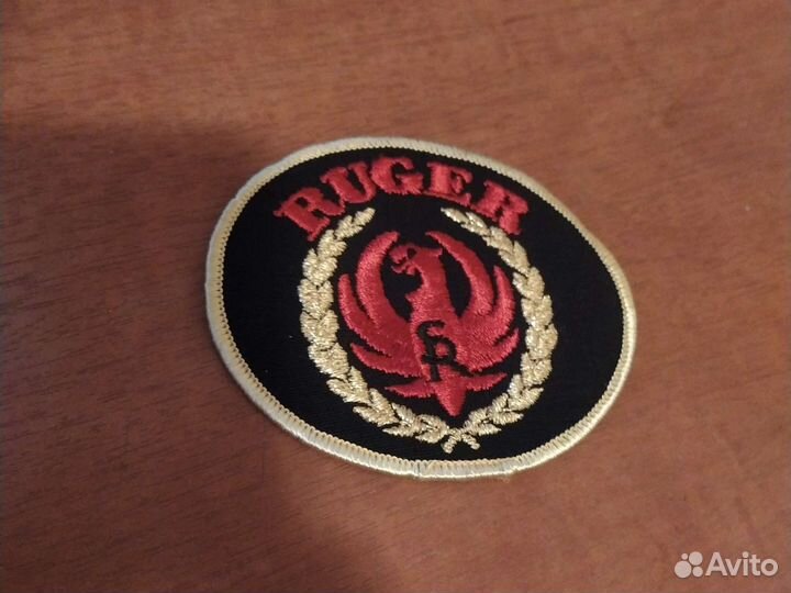 Нашивки шевроны