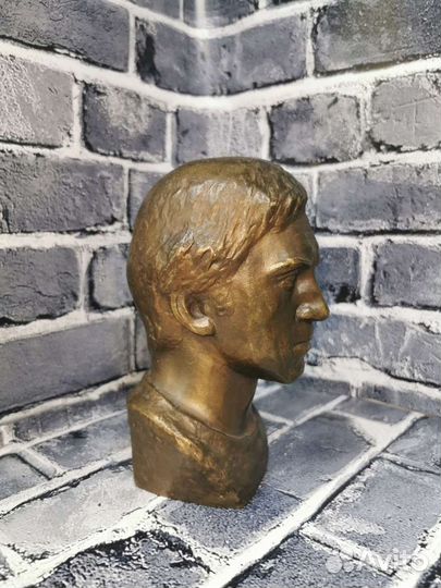 Бюст Высоцкого. Бронза