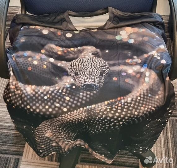 Футболка (оверсайз) женская с 3D-рисунком (змеи)