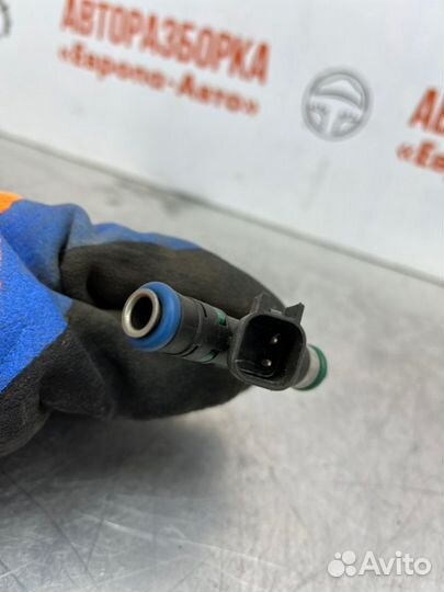 Форсунка инжекторная электрическая Cadillac Srx