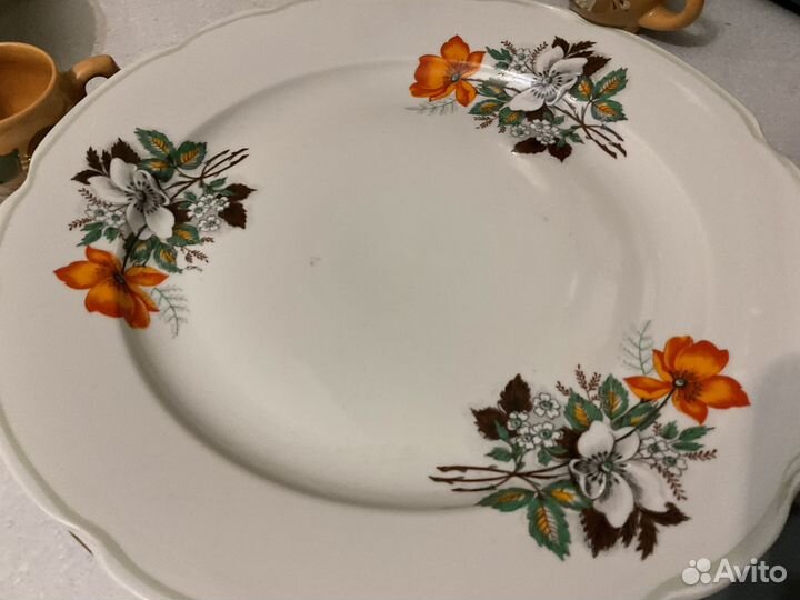 Фарфоровые большие блюда