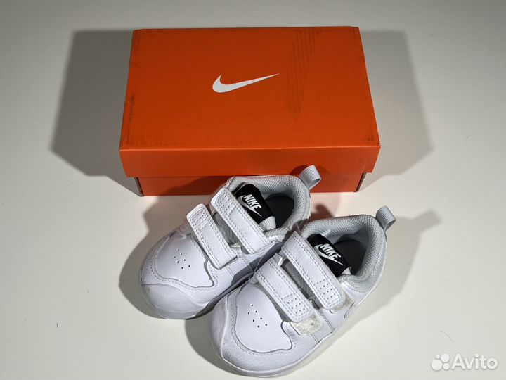 Кросовки для девочки Nike