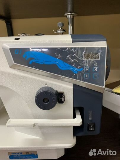 Промышленная прямострочная швейная машина maqi Q1