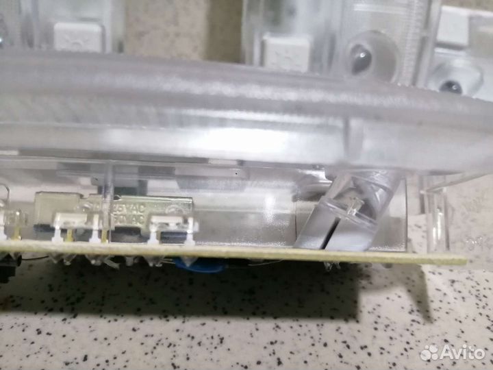 Плафон освещения салона Лада Приора. Диодный