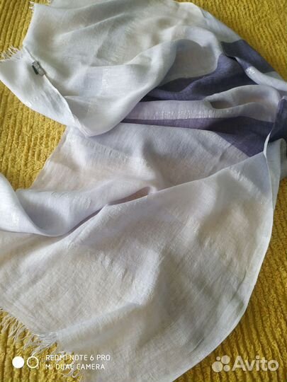 Женский шарф