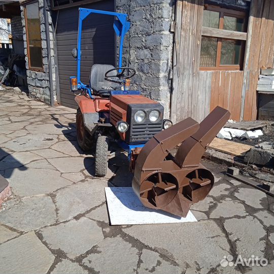 Мини-трактор КУРГАНМАШЗАВОД КМЗ-012, 1992