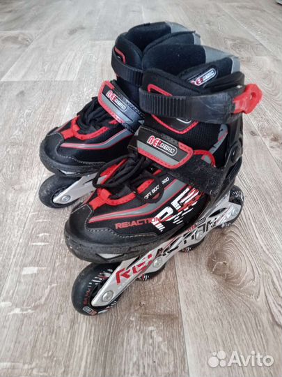 Роликовые коньки