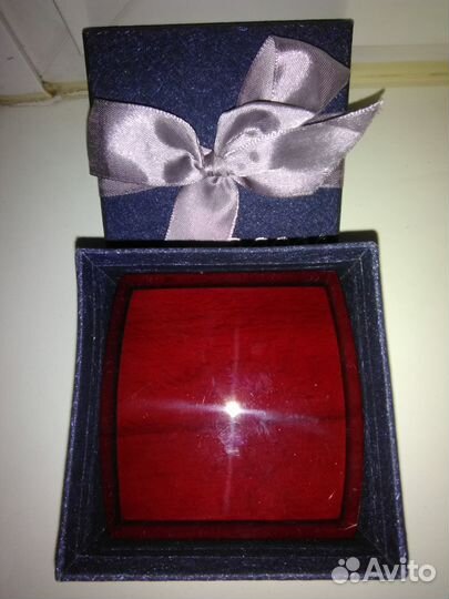 Футляры из дерева д/украшений