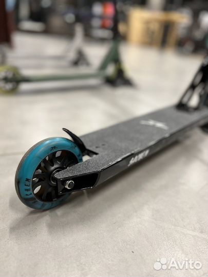 Трюковой самокат AO Sachem XT