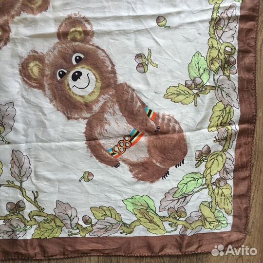 Головной платок СССР Олимпиада-80, Мишка