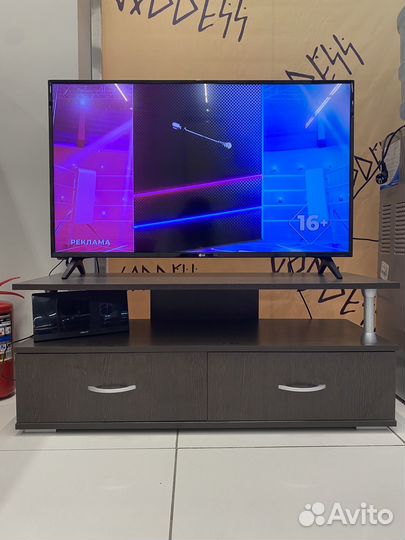 Тумба под телевизор