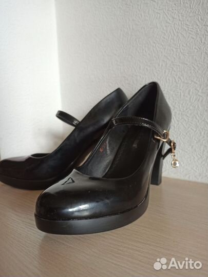 Туфли женские 37 размер
