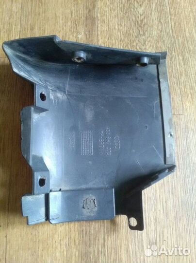 Накладка порога наружняя задняя левая Audi A6 C5