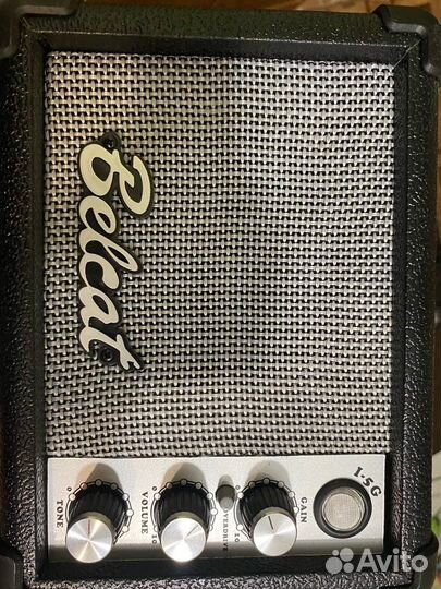 Гитарный мини комбоусилитель belcat