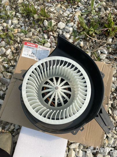 Моторчик печки Volkswagen Skoda Audi