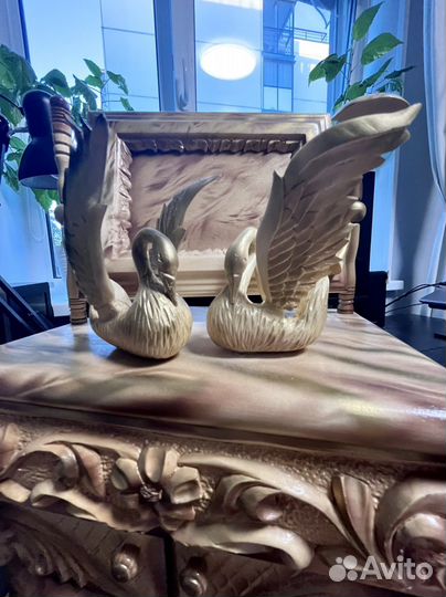 Деревянная шкатулка