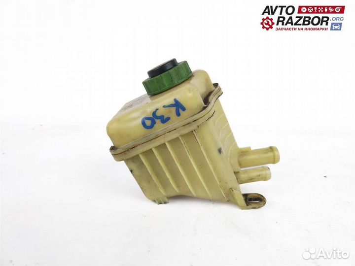 Бачок гидроусилителя VW Touareg 2002-2010