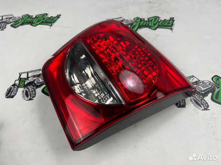 Стоп-сигнал правый Toyota Sequoia XK60 3urfe 2010Г