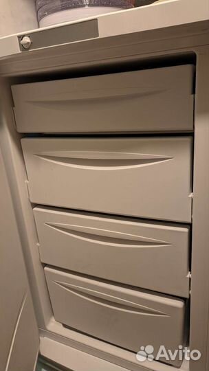 Морозильник вертикальный бу