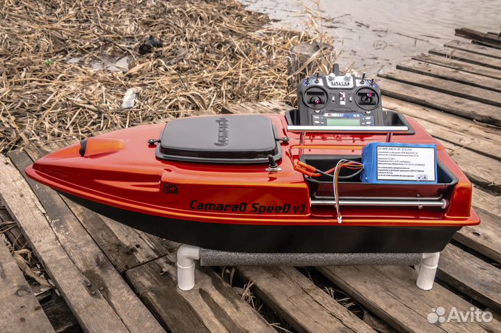 Прикормочный кораблик с глубиномером и 25A акб