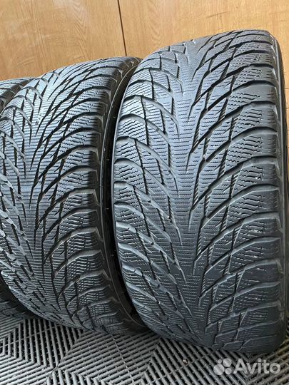Nokian Tyres Hakkapeliitta R2 245/40 R18