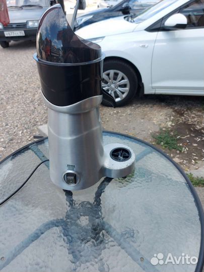 Соковыжималка для цитрусовых профессиональная