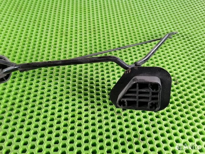 Педаль газа Рено Лагуна 1