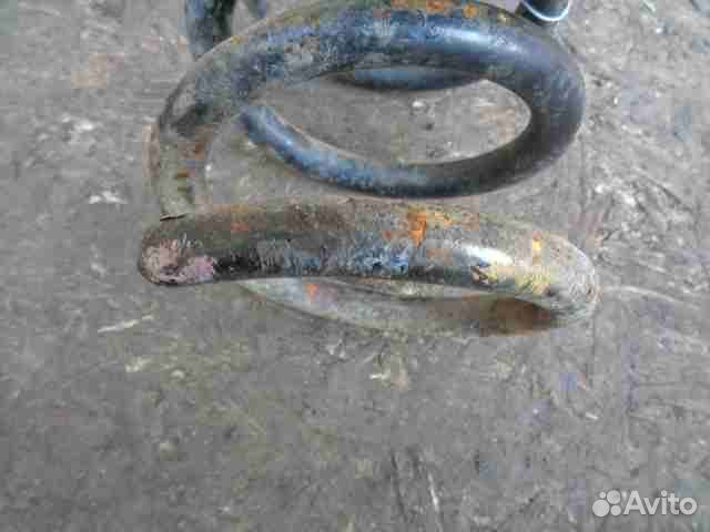 Пружина задняя Saturn Vue 2 96843023