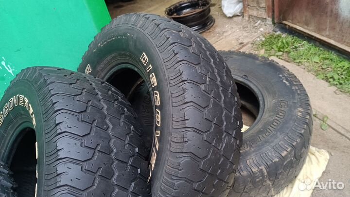 Cooper Discoverer S/T 285/75 R16