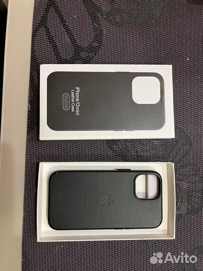 Оригинальный чехол на iPhone 13 mini