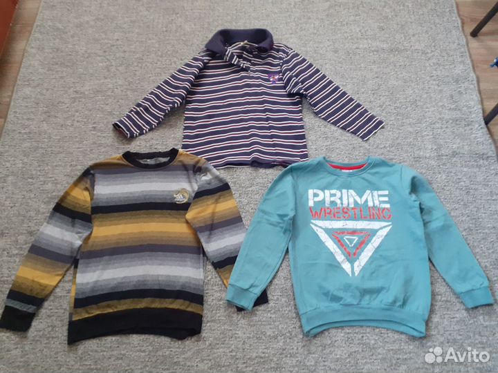 2 пакета одежды для мальчика 122 - 128