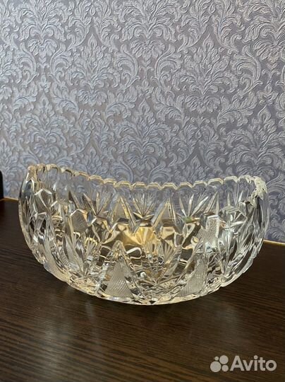 Хрустальная ваза ладья ГДР ручной шлифовки