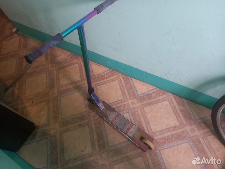 Трюковой самокат стрит