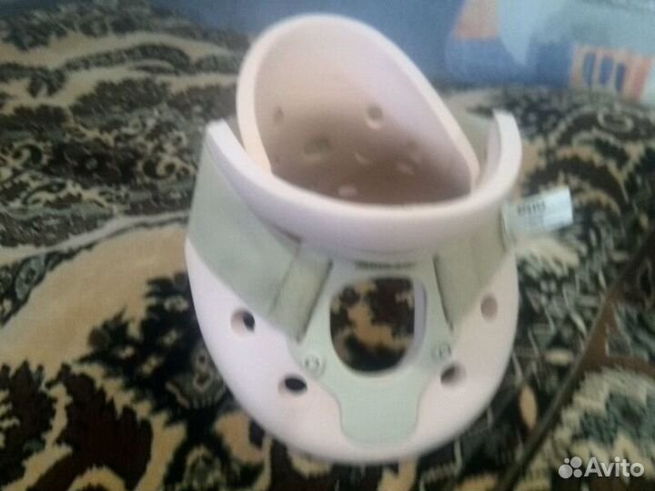 Бандаж-воротник 