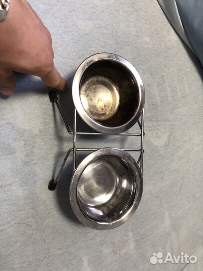 Подставка с мисками