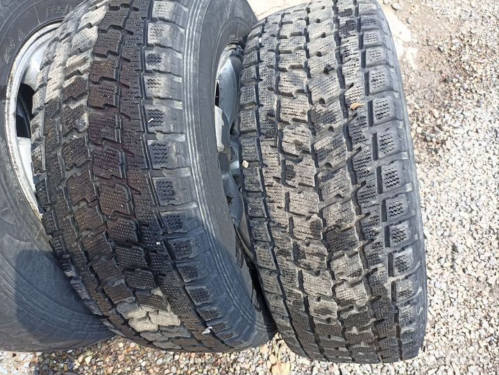 Goodyear Wrangler IP/N 265/65 R17