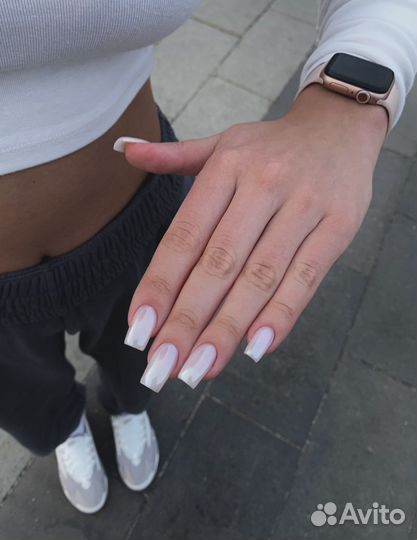 Маникюр и наращивание ногтей