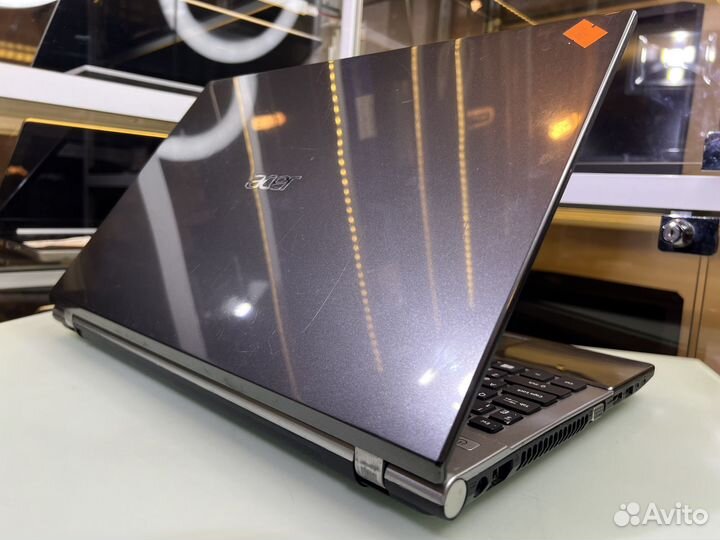 Отличный Acer i3/6Gb/SSD/GT 710m для игр и учебы