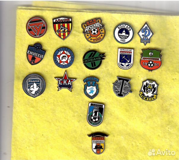 Значки футбольных клубов первый лиги России (фнл)