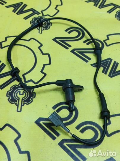 Датчик ABS задний правый Nissan Primera TP12